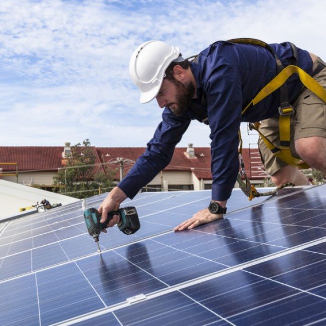 Pourquoi installer des panneaux solaires sur son toit ?